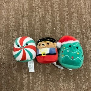 Christmas squishmellow